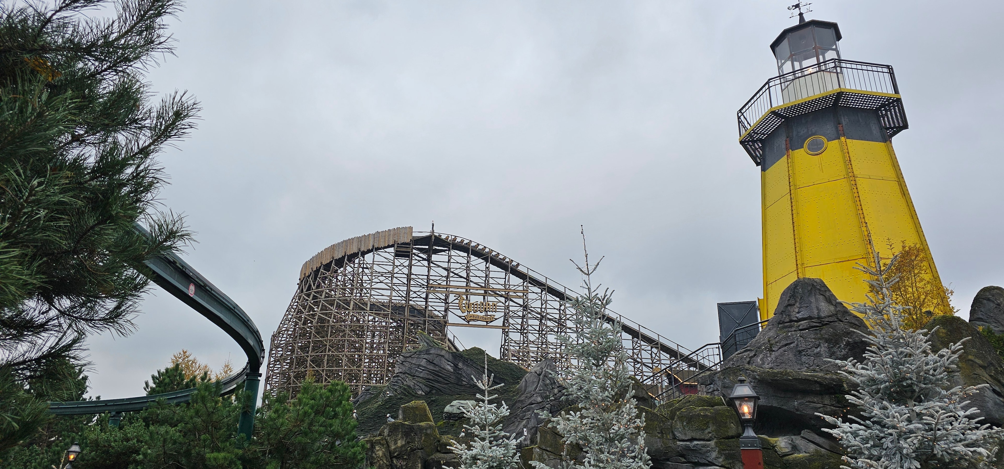 Coaster Depth
